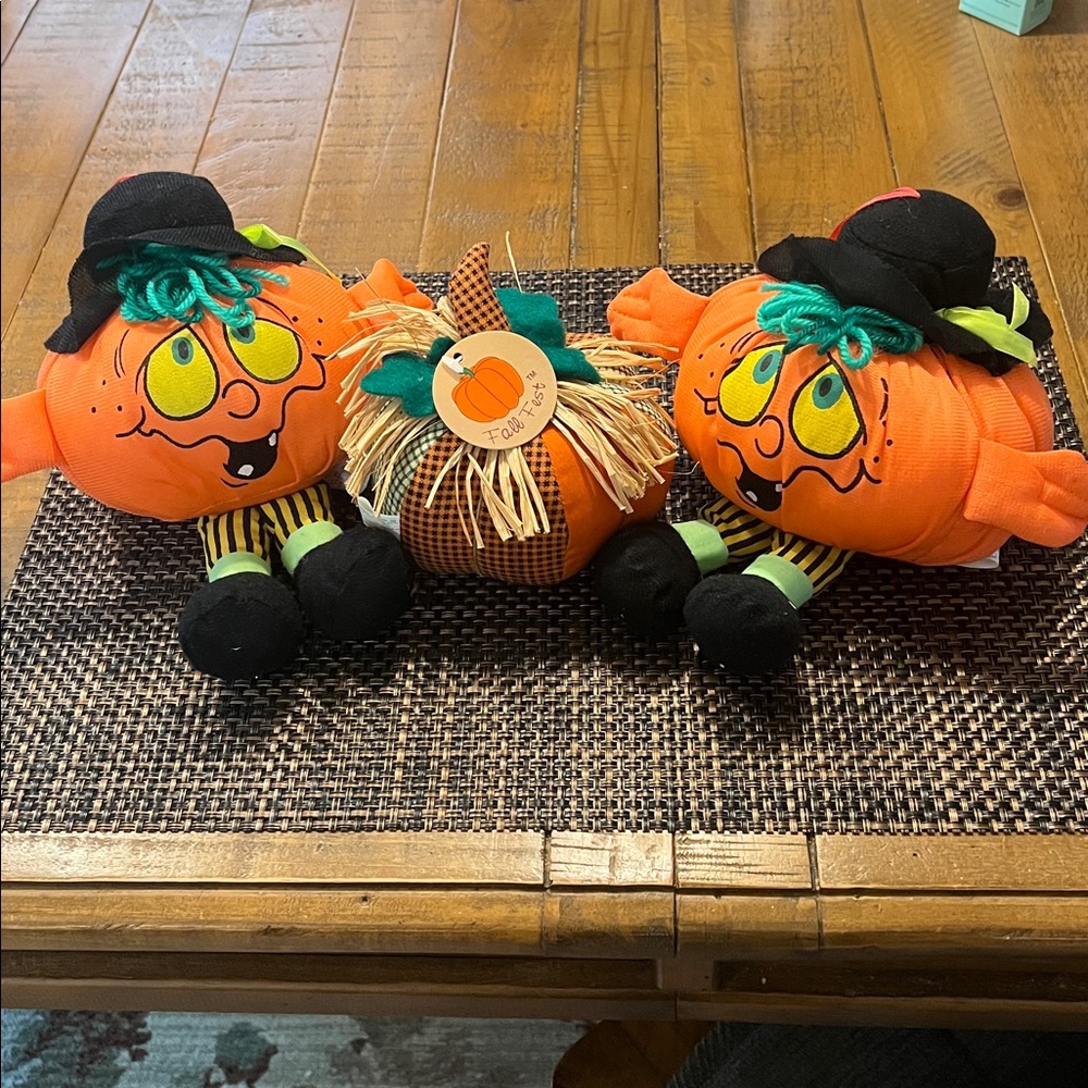 Decorative pumpkins